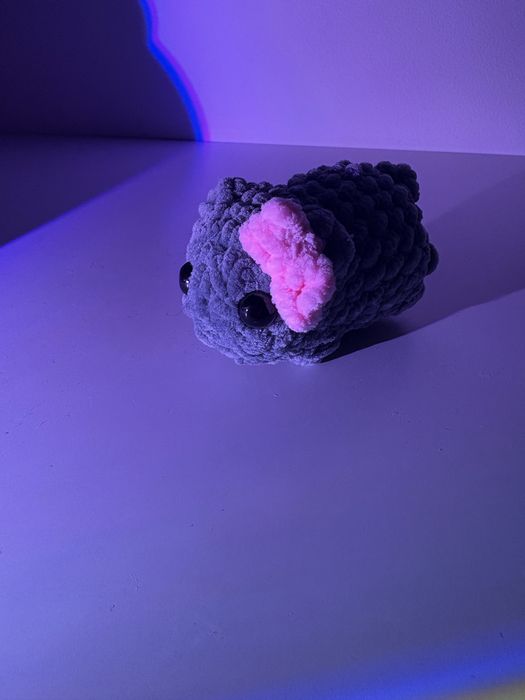 Chomiczek „sad hamster” na szydełku