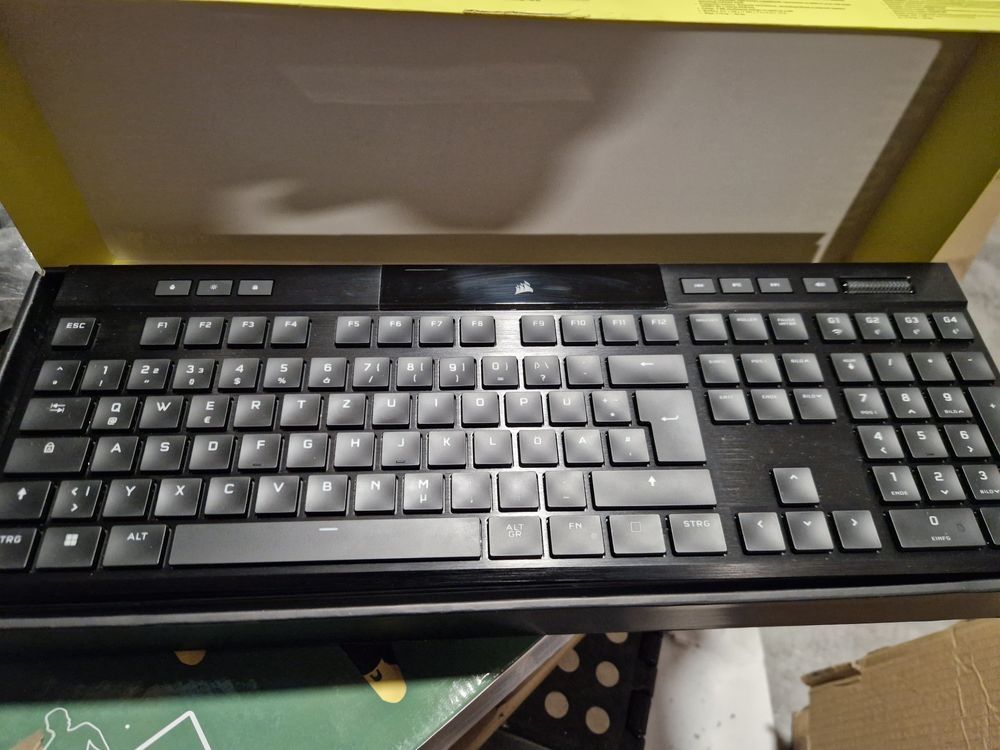 CORSAIR K100 AIR klawiatura qwertz gaming
