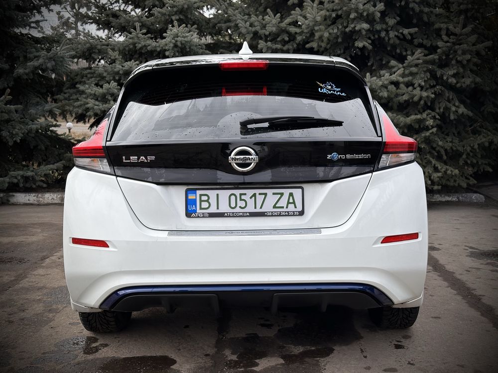 NISSAN LEAF 2018 ниссан лиф