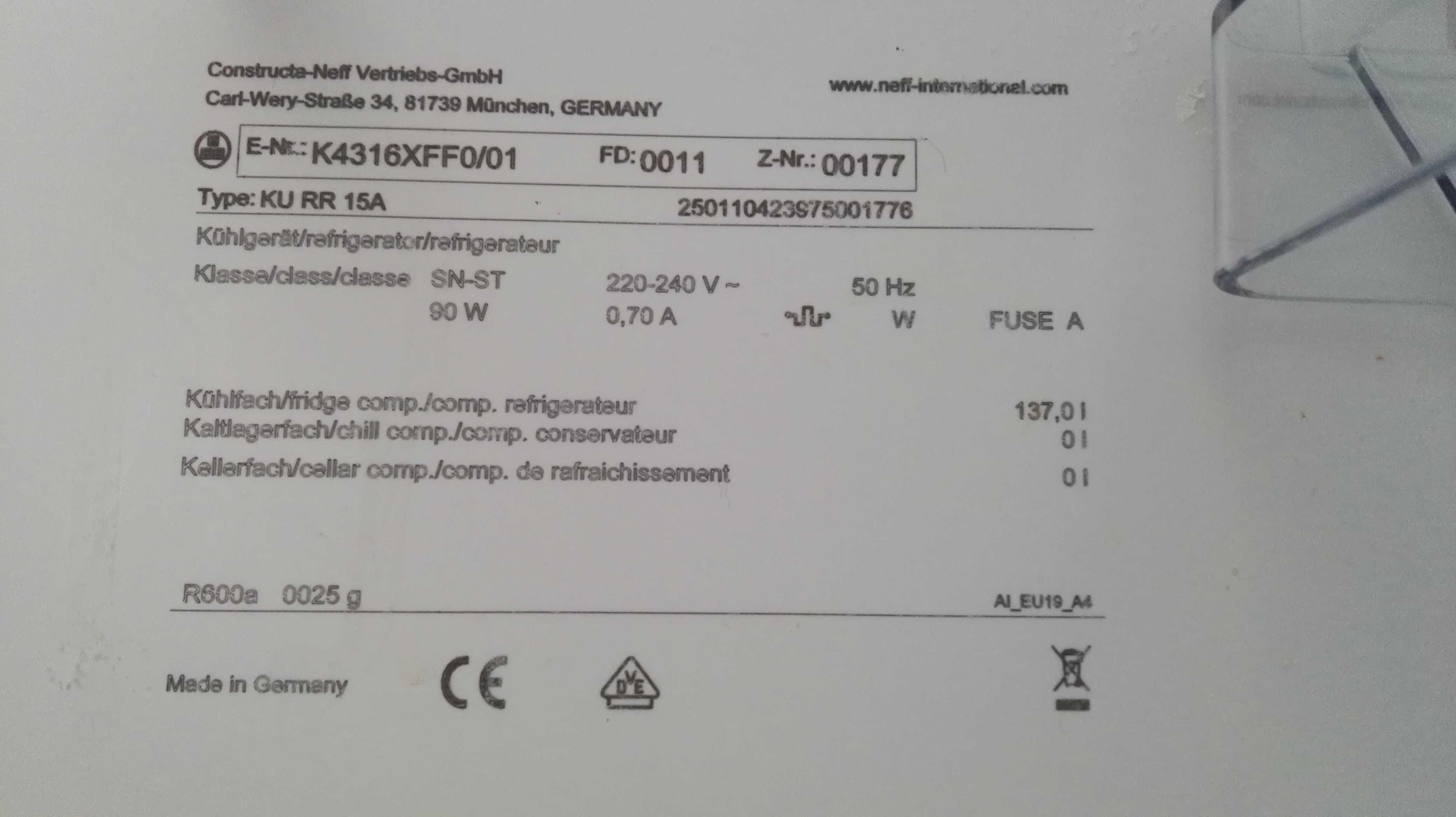 Mała chłodziarka do zabudowy niemieckiej marki Constructa