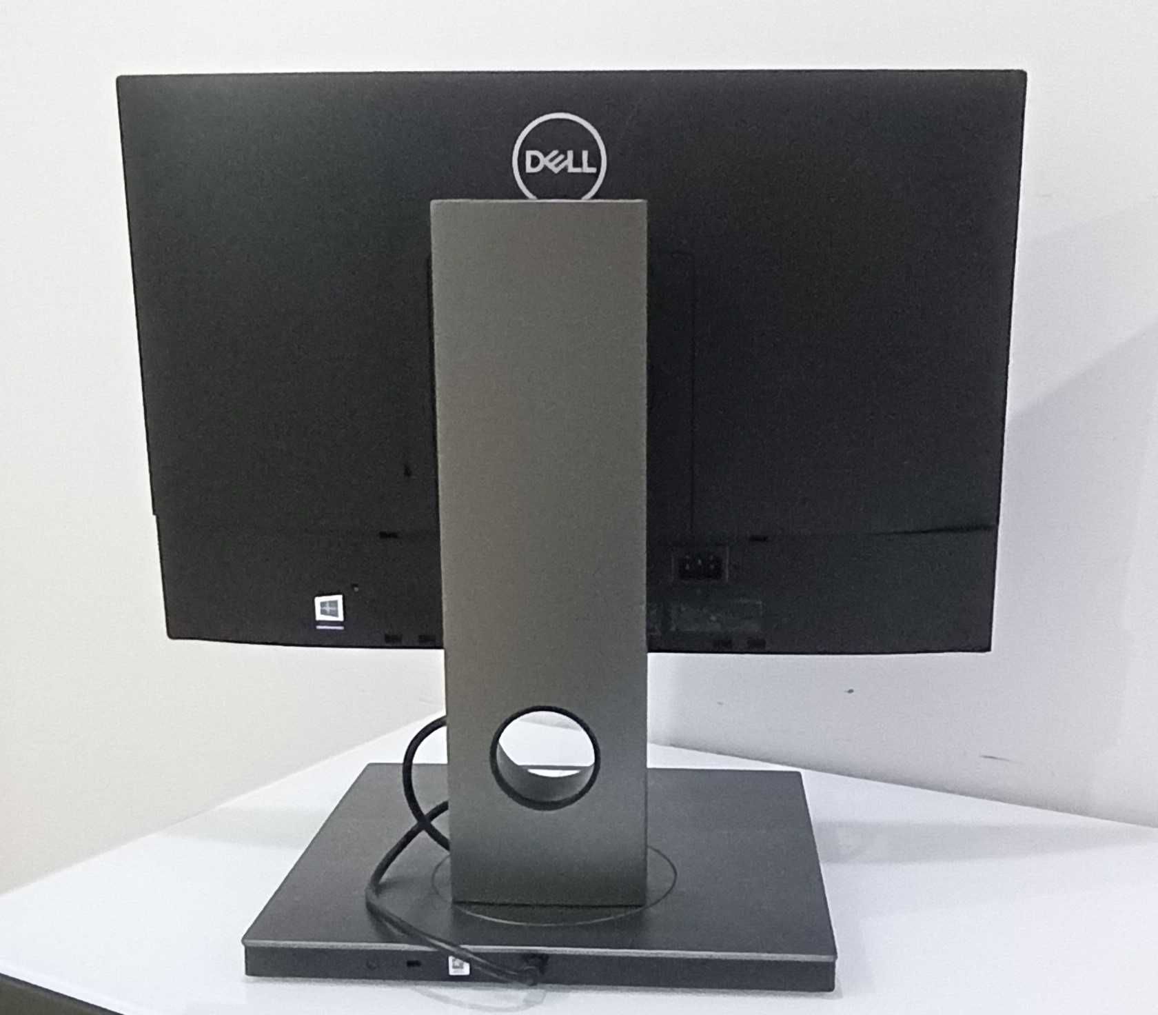 Dell Optiplex All In One 5270 Ecrã 21.5 FHD i5 9ªger/24GB RAM/SSD+HDD