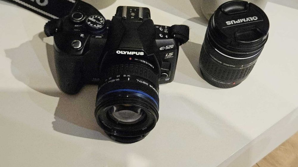 Lustrzanka OLYMPUS e-520 2 Obiektywy Zuiko 14-42mm i 40-150 mm Kraków