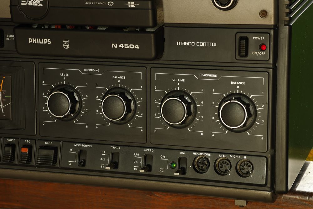 Magnetofon szpulowy Philips N4504 – Vintage, 1977 r. sprawny, Wrocław
