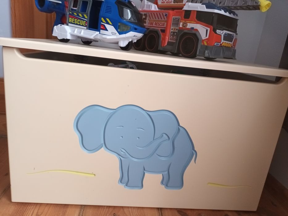 Skrzynia meblik safari