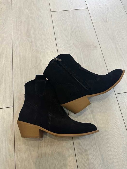 Козаки чорні замшеві 38 40