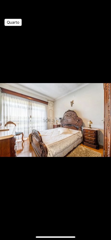 Quarto de madeira completo