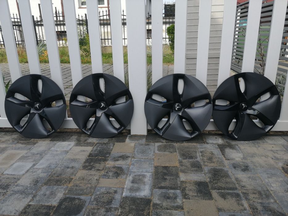 Tesla - Kołpaki/nakładki 18'