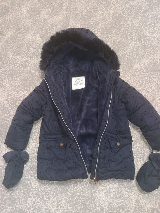 Зимова куртка для дівчинки