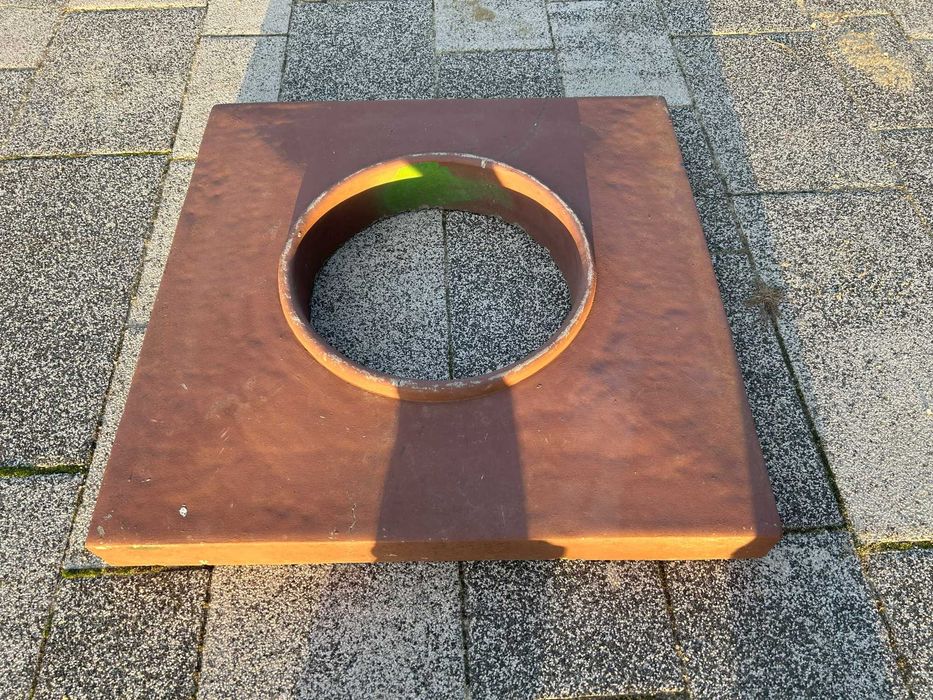 Płyta przykrywająca, czapa betonowa na komin