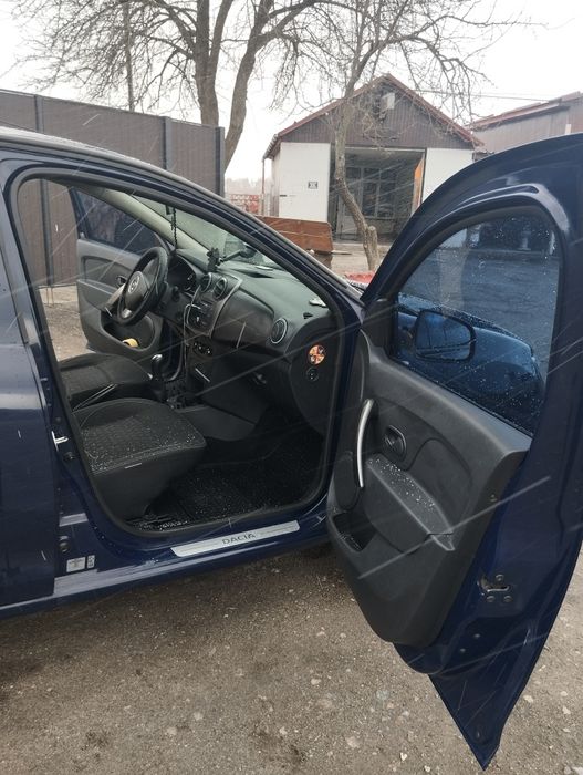 Dacia sandero 2013 року 1.2 бензин