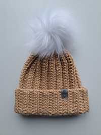 Gruba i ciepła zimowa czapka z pomponem