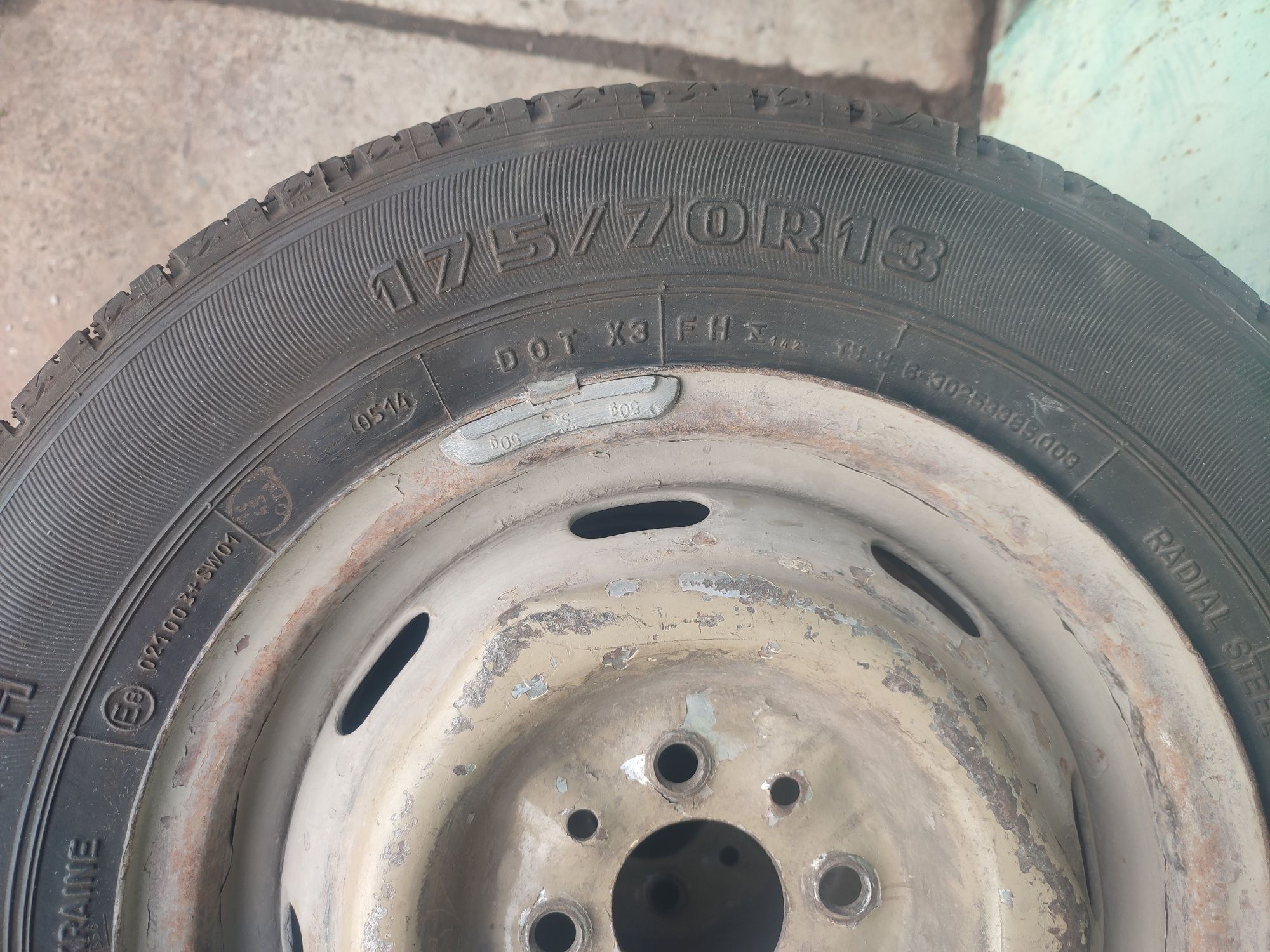 Колёса в заборе 175/70R13 ризиная летняя