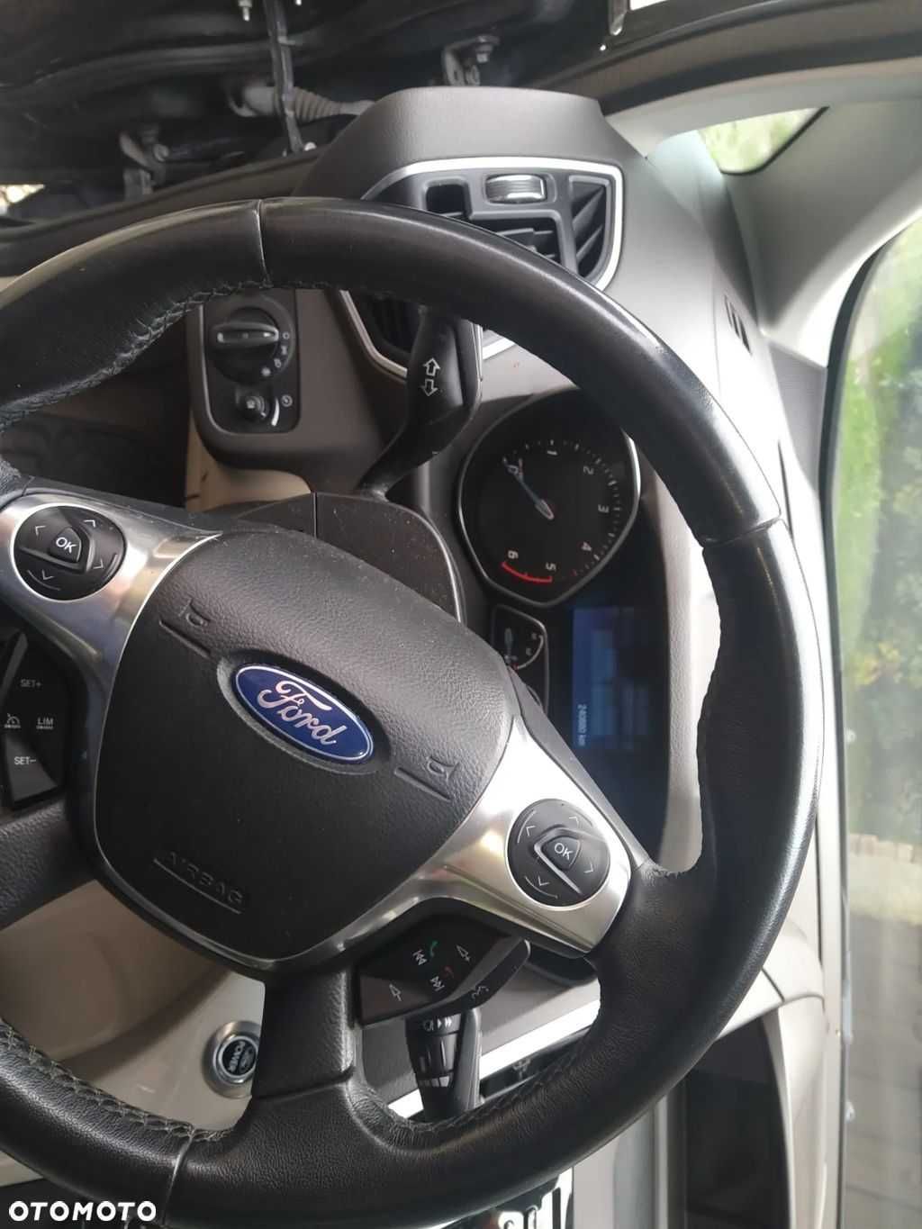 Ford grand C-Max tytanium 1.6 navi panorama przeglad do12.24oc do01.25