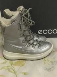 Ecco экко ботинки, сапоги,срібні черевики на дівчинку 27 розмір