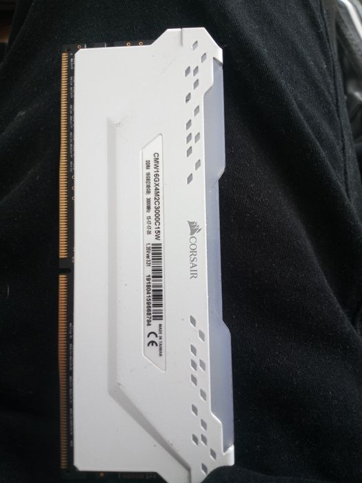 Corsair Vengeance RGB Pro White 16GB (2x8GB) DDR4