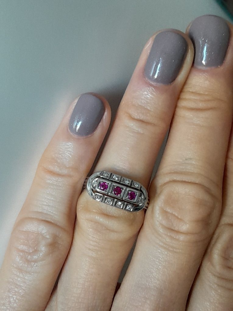 R.16 Pierścionek 4.7g Art Deco Rubiny Diamenty Złoto 585