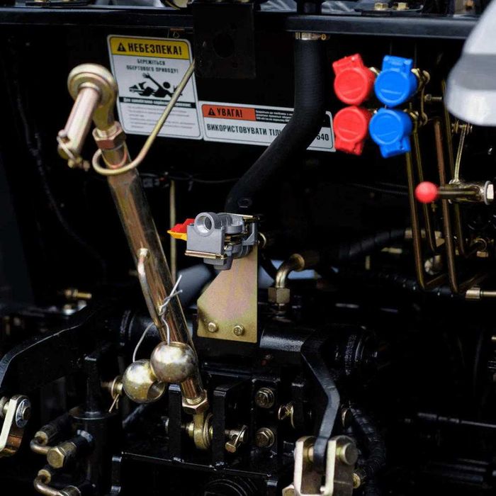 Мінітрактор СКАУТ ТЕ-504 з дашком на 50 сил (АКЦІЯ - 9099$ )