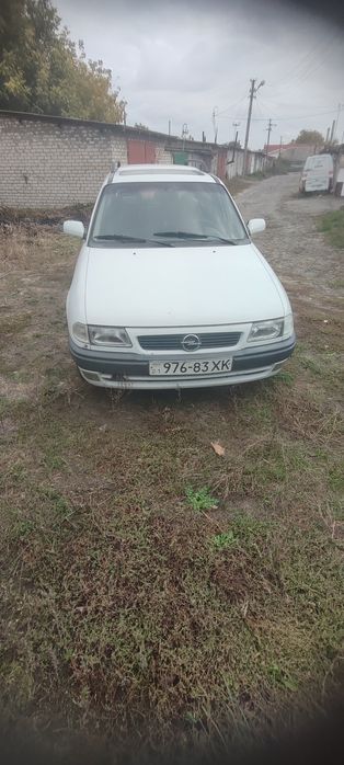 Opel Astra Универсал 1.7дизель