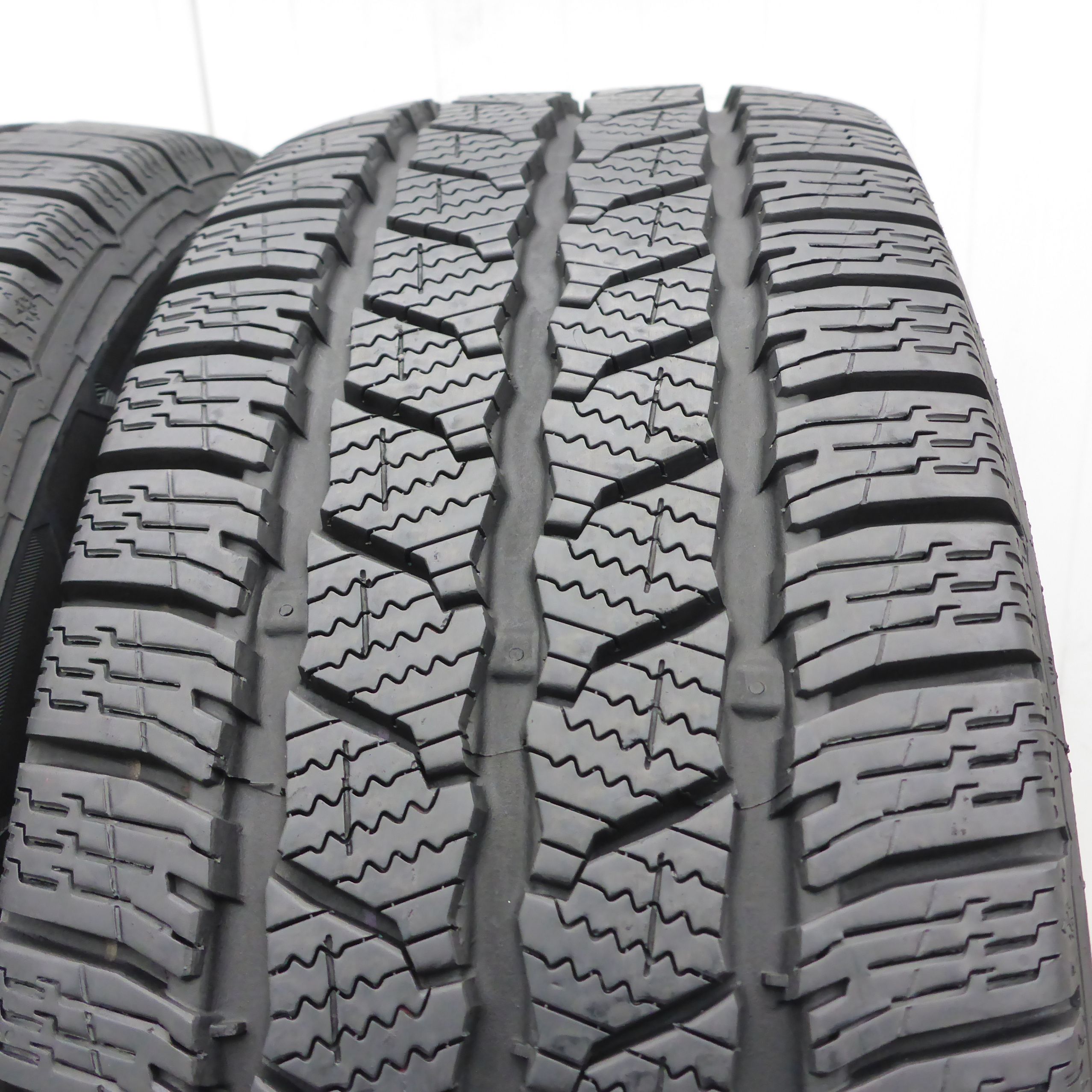 215/60/16C Continental 215/60R16C 103/101T Van Zima 9mm 2017 Jak Nowe