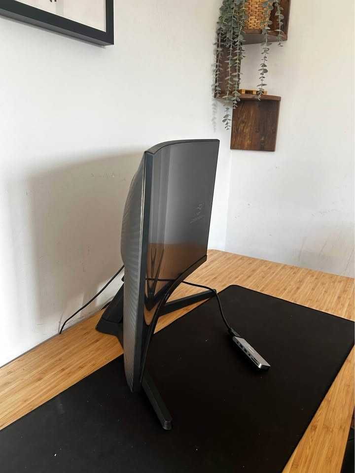 Ecrãs Monitor Gaming Curvo