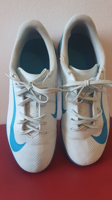 Tenis Nike Criança n° 37.5