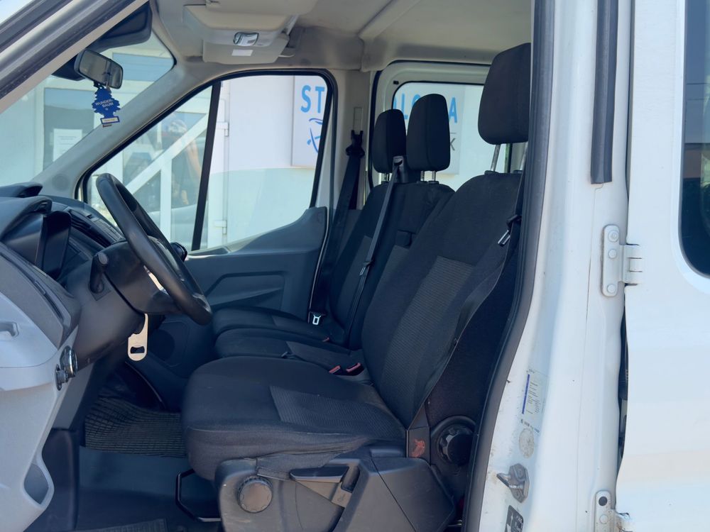 Ford Tranzit doka
