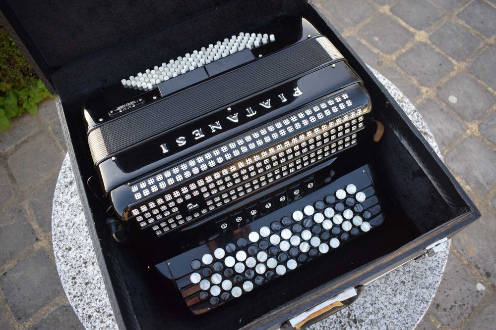 Acordeao Piantanesi  3 Voz 96 Baixox, N . 77