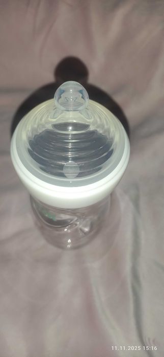 Продам дитячі пляшечки для новонароджених, NUK, поїльник Avent.