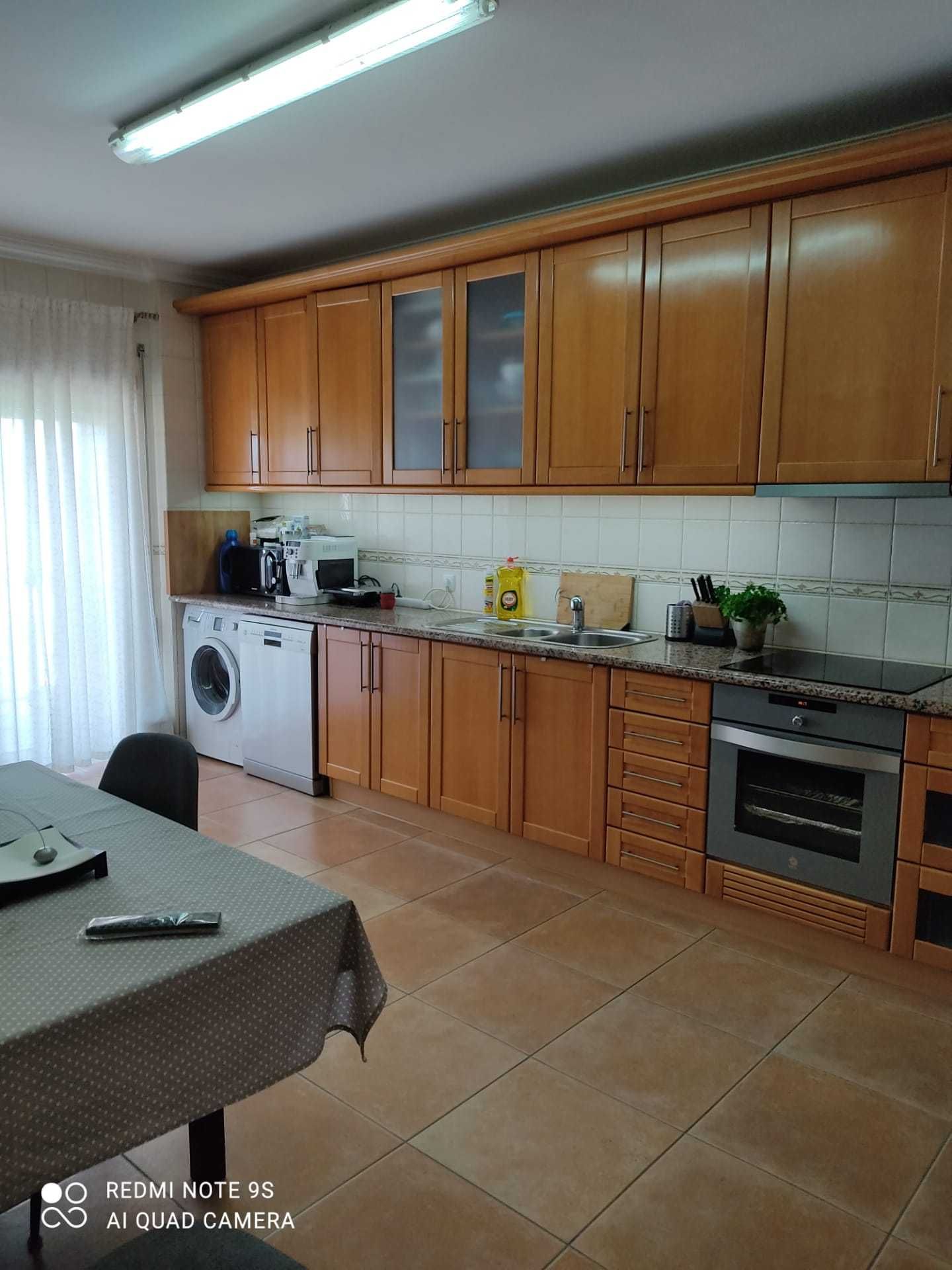 T4 Duplex Hospital Leiria Av. Paulo VI