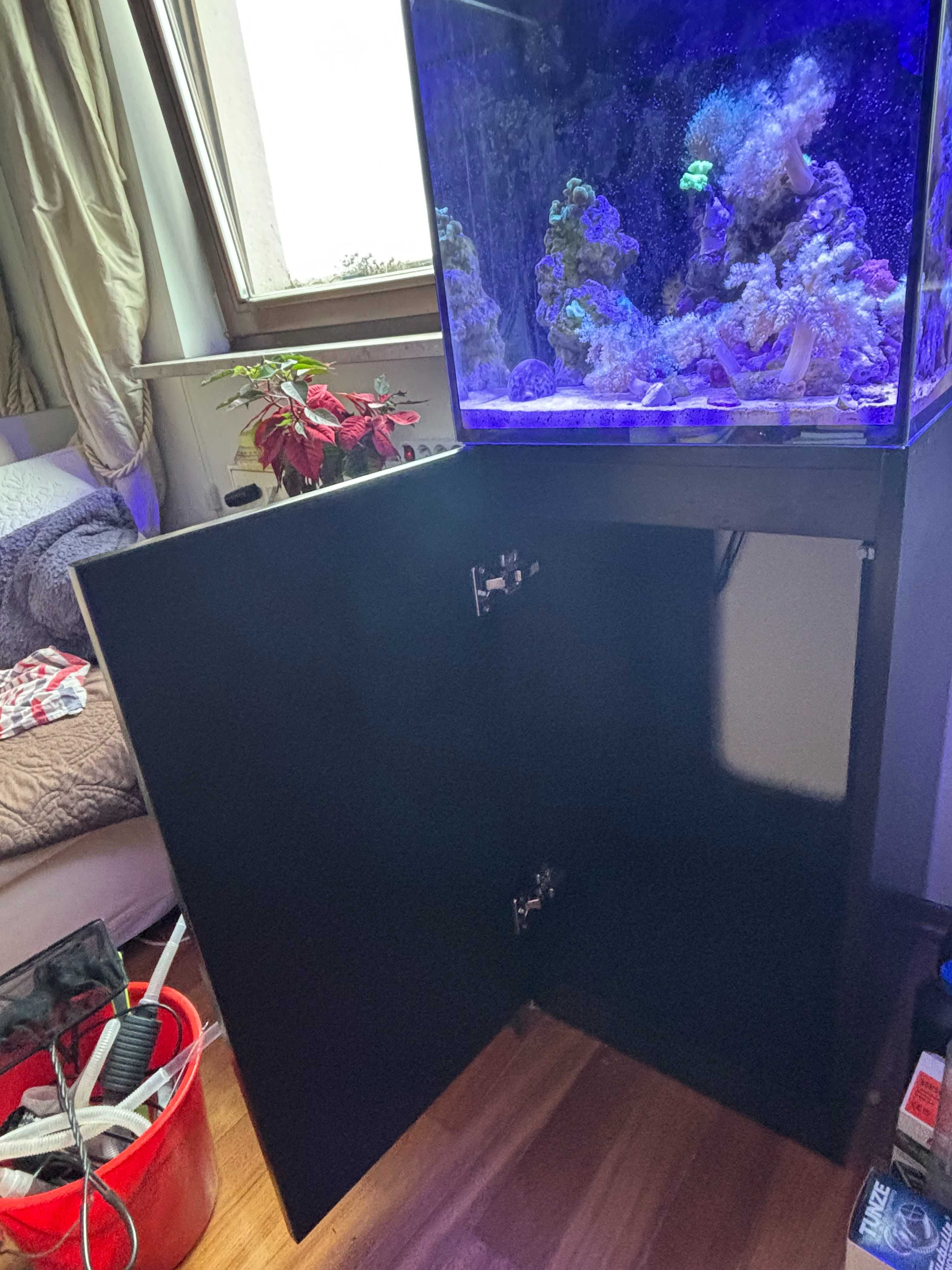 Akwarium morskie Red Sea 75l z szafką