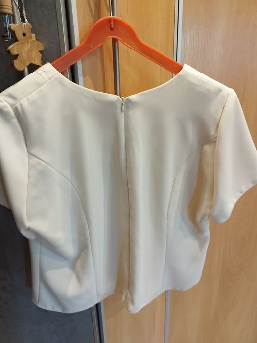 Bluzka ecure 42/44 elegancka