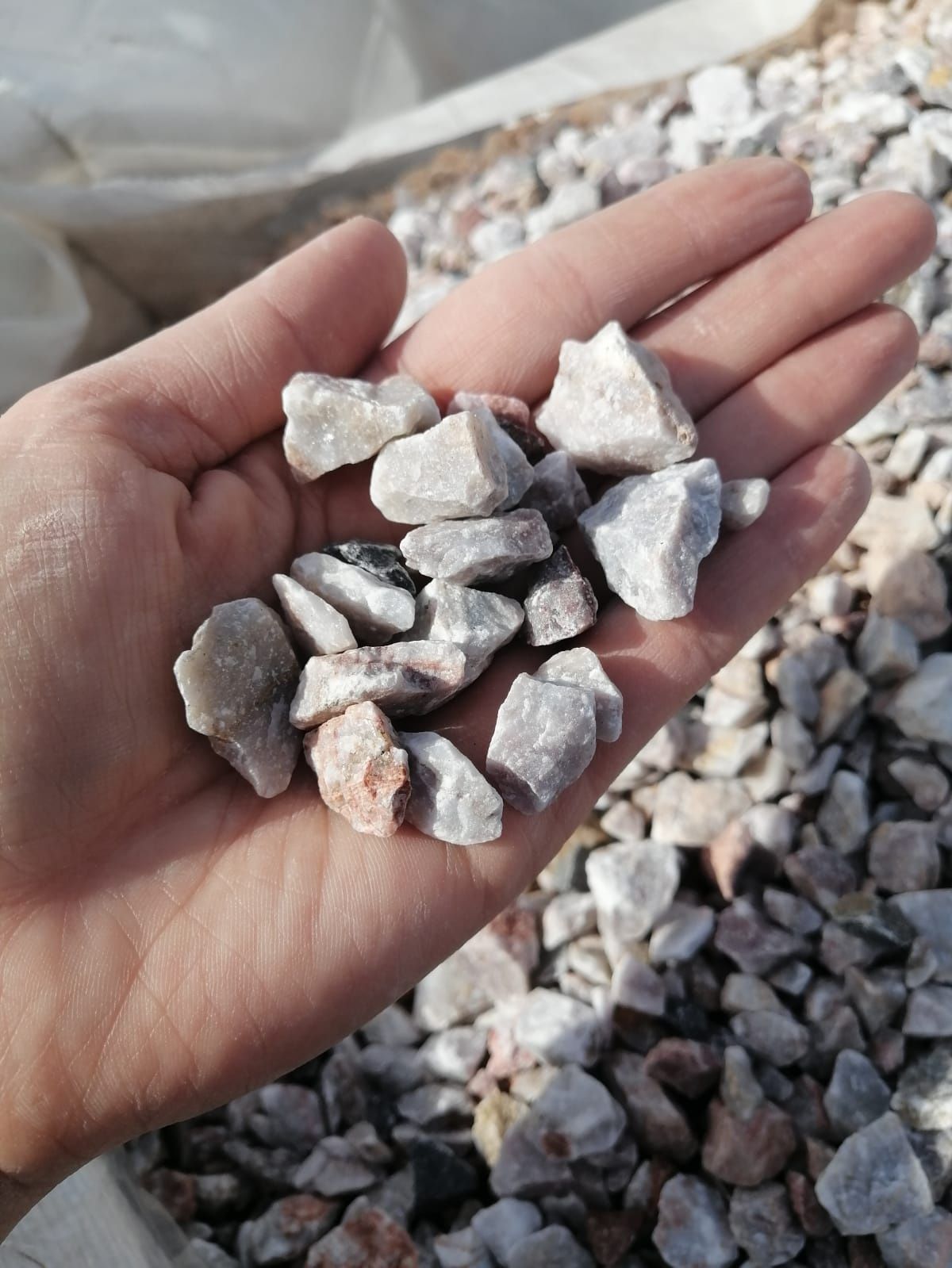 Grys 3 TONY kamień naturalny Biała Marianna, czarny, dalmatyńczyk