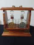 Caixa com garrafas de Whisky vinted com fechadura