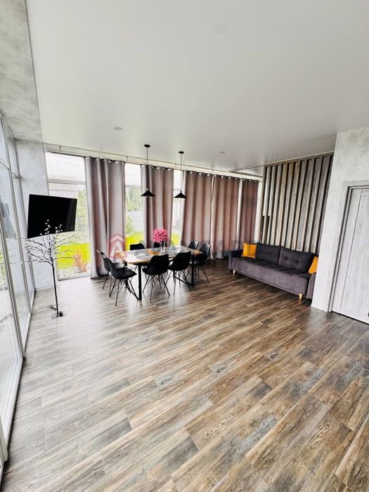 Продам КРАСИВЫЙ МЕДИЙНЫЙ бизнес.Окупаемость 4 года 110000$