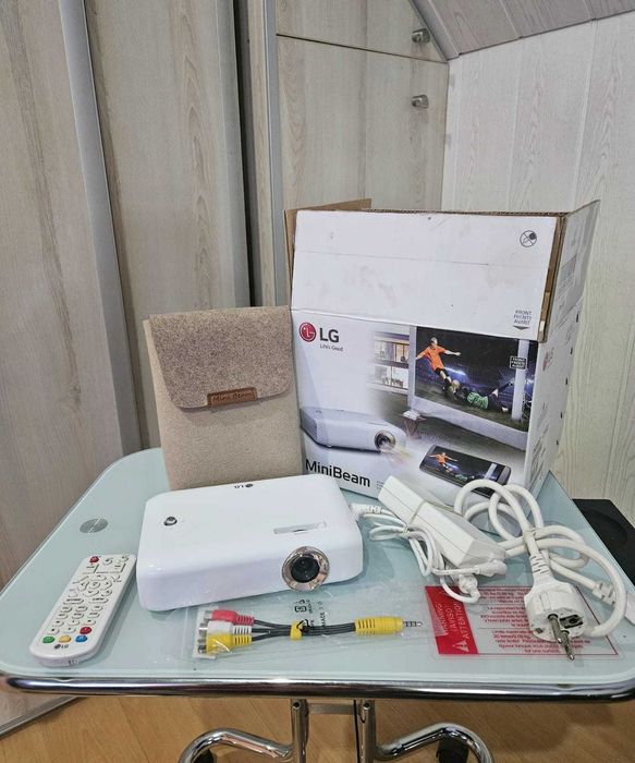 Projektor LG Bluetooth typ PH550G