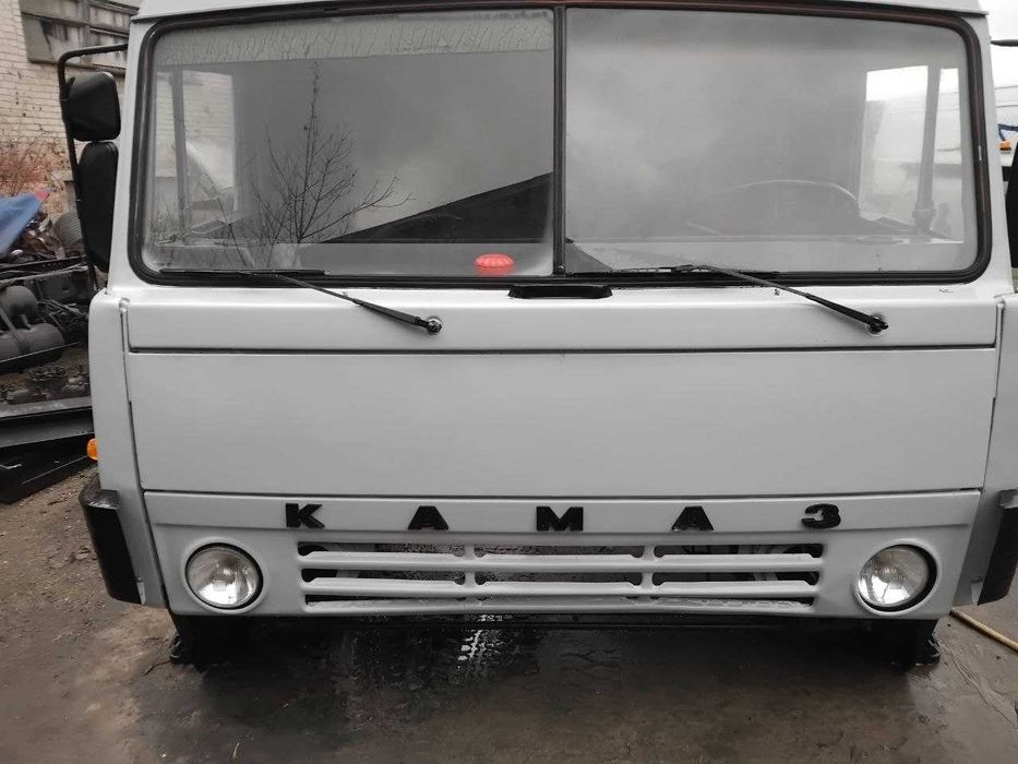 Продам кабіна камаз після кап. ремонту першої комплектності зі спалкою