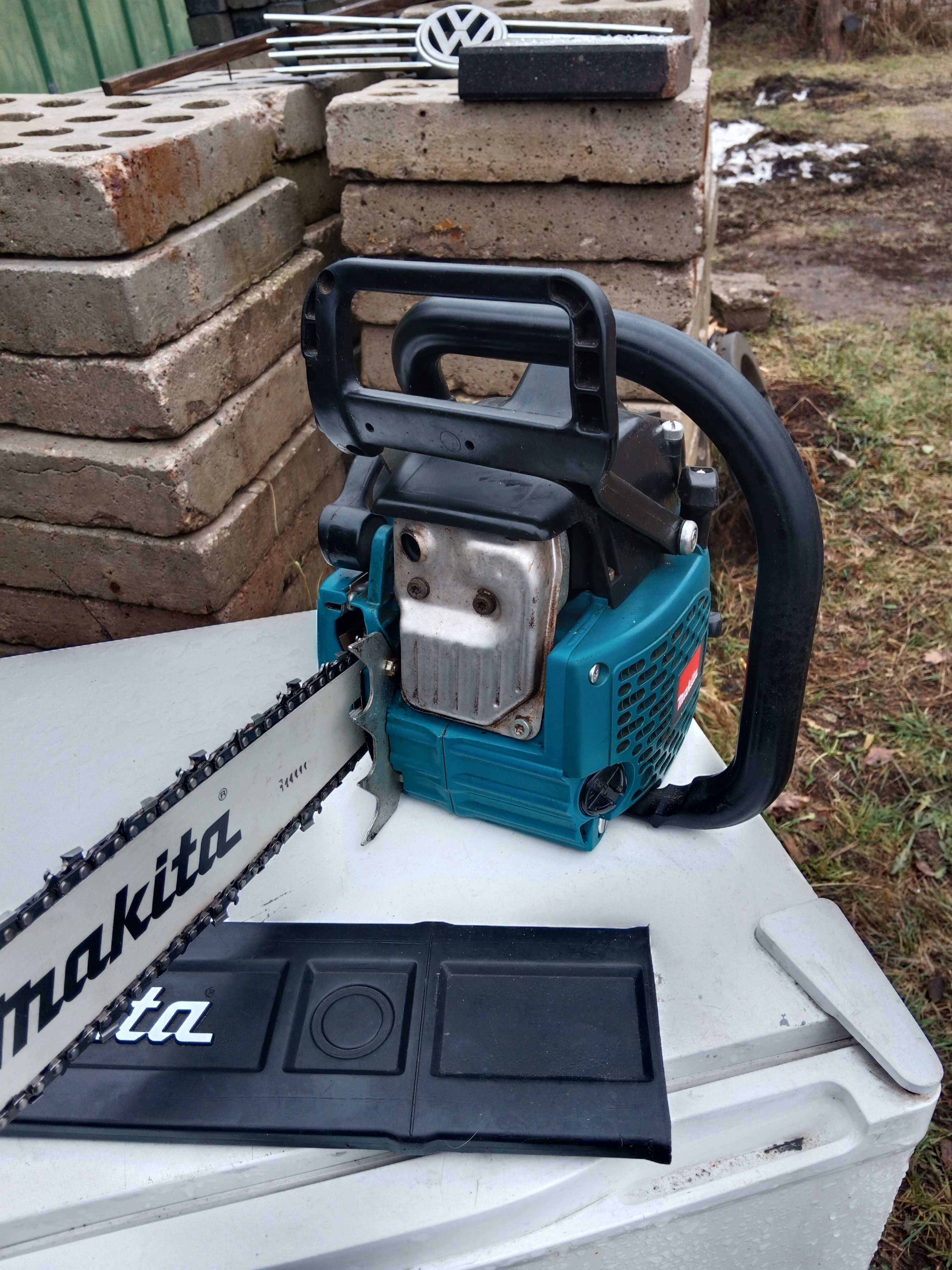 Makita 520 dcs ,2017 rok.