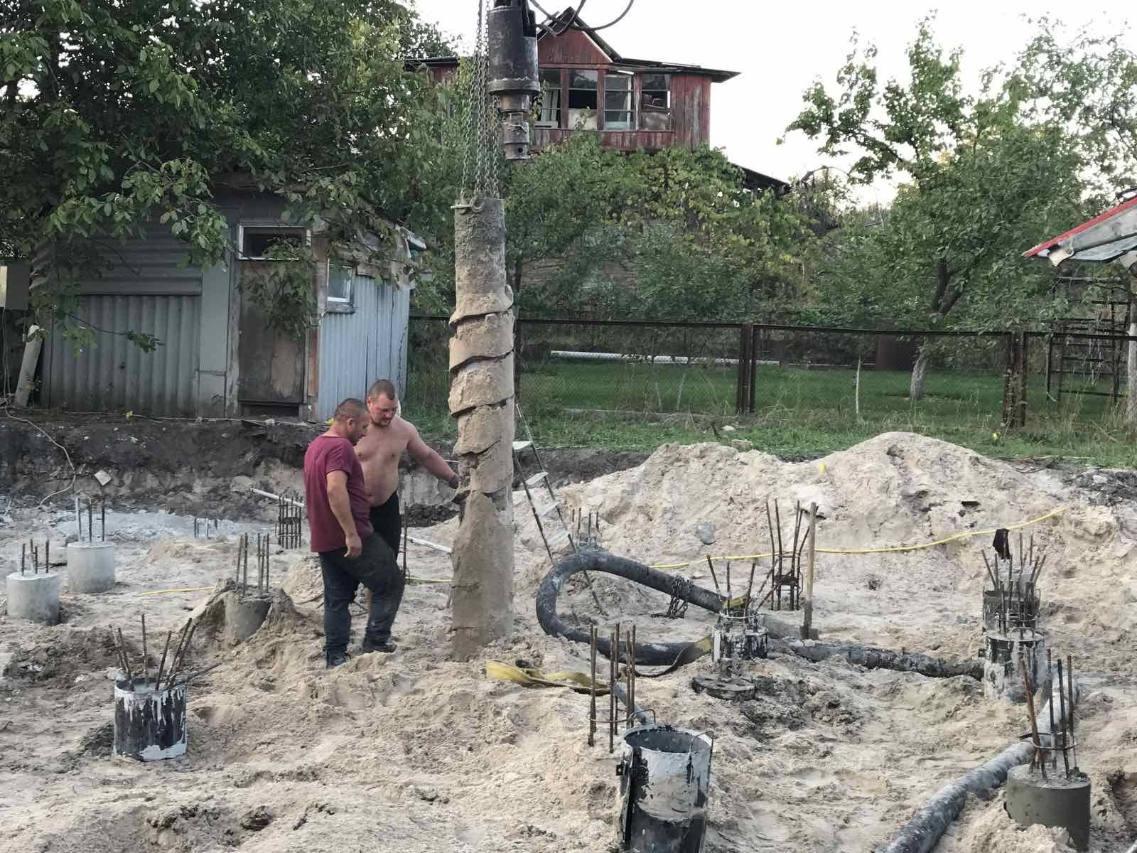 Буронабивні паліі;Буроїн‘єкційні,сваї шпунт,пальовий фундамент сваи