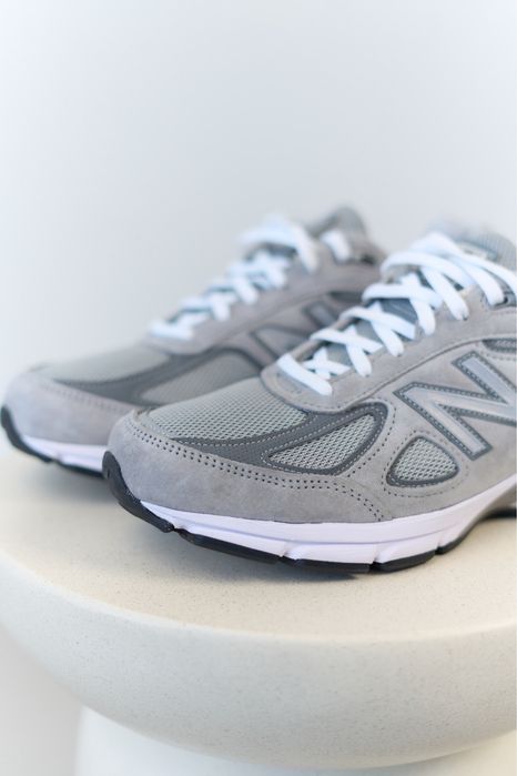 Оригінал! New Balance 990 V4 Gray чоловічі кросівки
