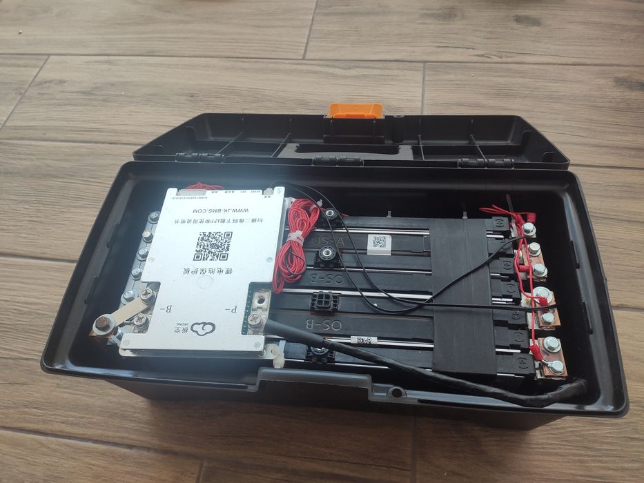 акумулятор  1526 w/h  24v Li-ion