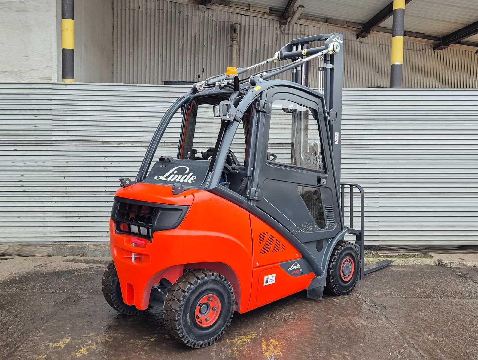 Linde H25 2018r • triplex 650cm • 4 tys mtg • Leasing • wózek widłowy