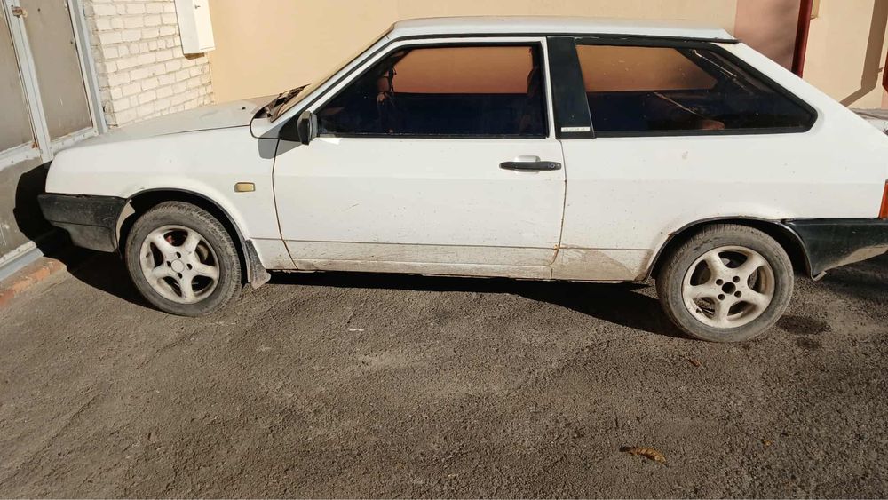 Продамо авто , вісімка, Повністю справна