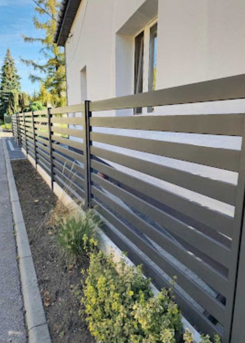 Bramy ogrodzenia balustrady