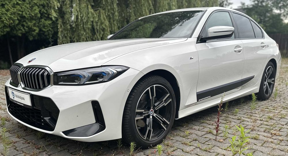 BMW 3 320i X-Dri M-PAKIET wynajem z wykupem w kwocie od 3990zł BEZ BIK