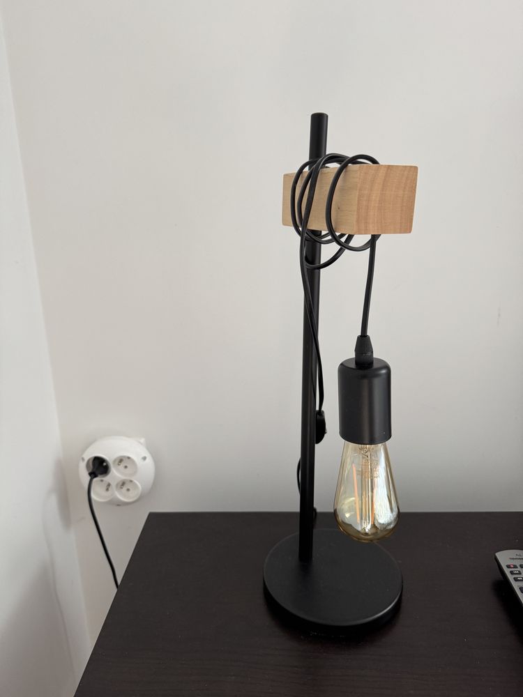Lampa żarôwka stołowa stojąca loft