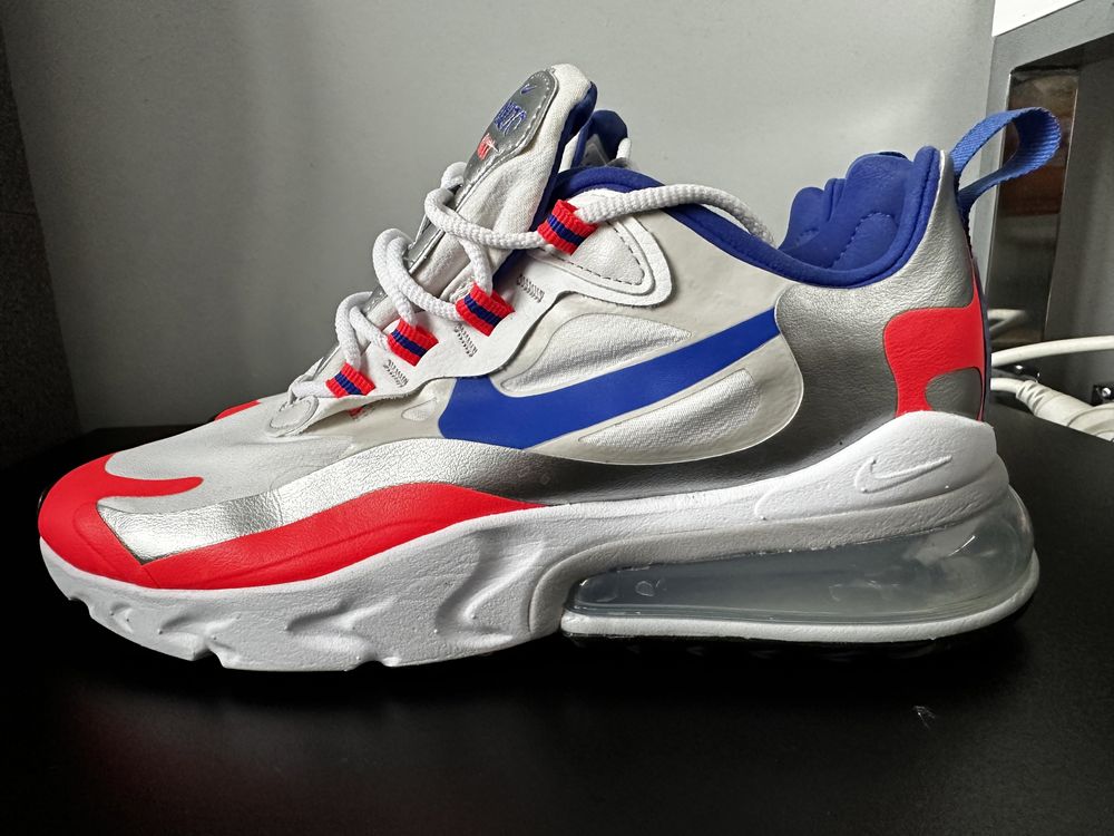 Nike Air React 270 r.38 jak nowe