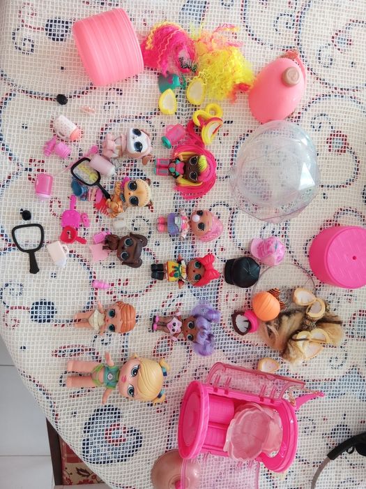Brinquedos: Lote bonecos L.O.L. Surprise 25€