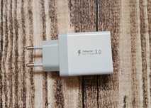 Ładowarka USB 35W 3.0 USB C z 3 portami USB i 1 PD