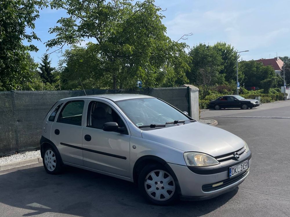 Opel Corsa 1.7d/oszczedna/bardzo dobry stan/doiwestowana/nowy rozrzad