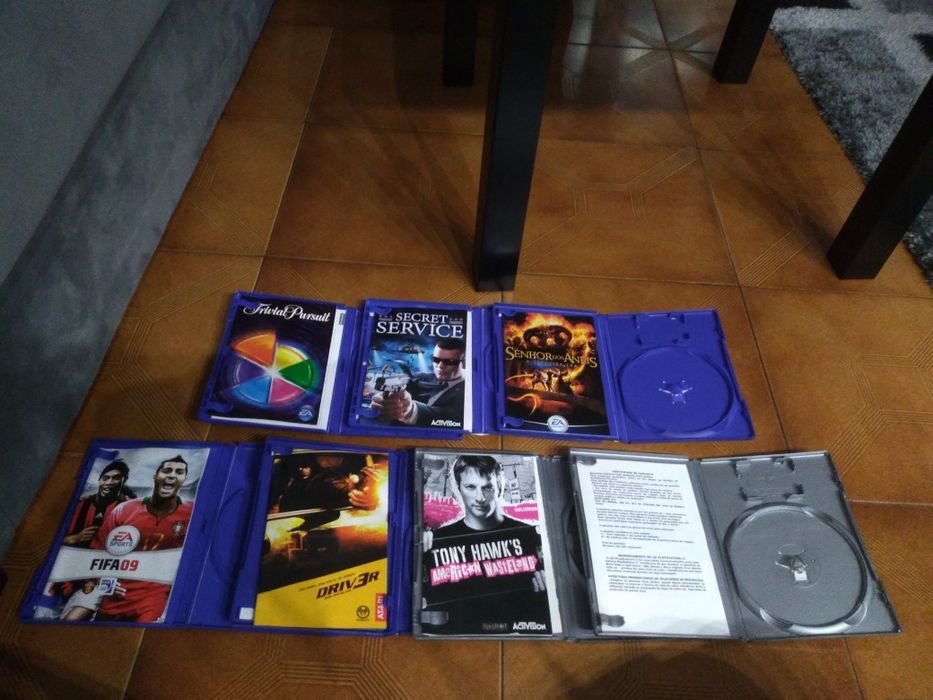 Caixas para jogos PS2